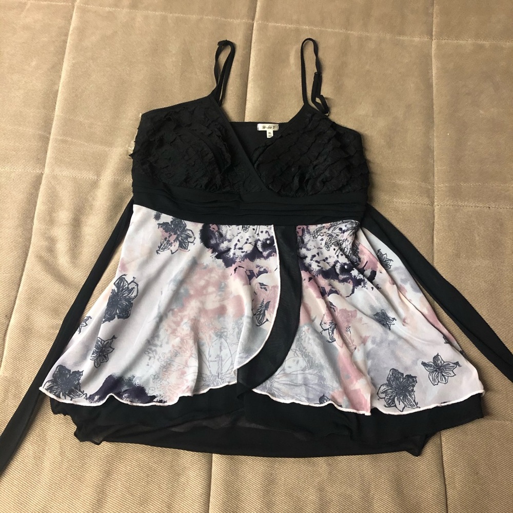 Studio y xl rant top
